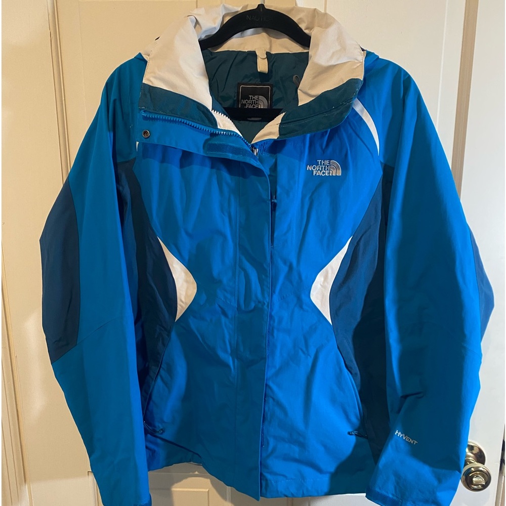 Women's North Face Hyvent Jacket SIZE SMALL